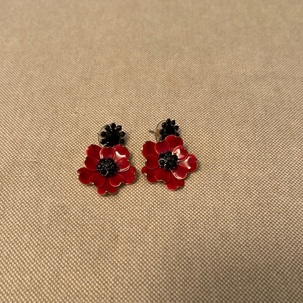 Gently used Kate Spade Poppy earrings